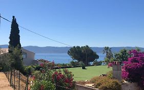 Ajaccio très belle vue mer, a qq pas des plages route des sanguinaires